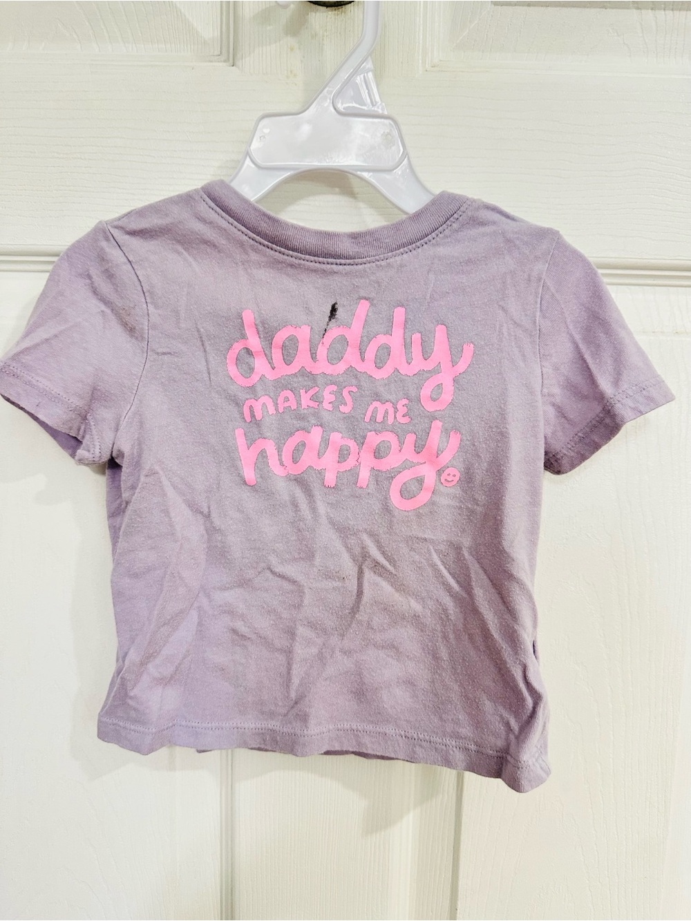 Old Navy Lavender Tee with Pink 'daddy makes me happy' Graphic